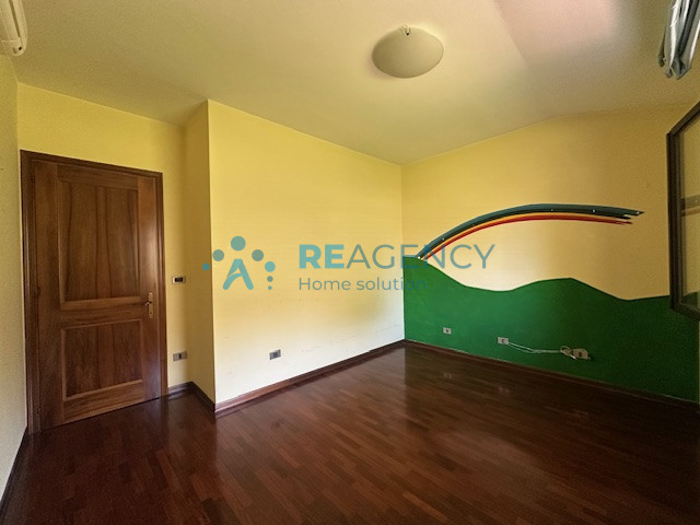 Castelgomberto - collina

Stai cercando una villa indipendente in posizione panoramica?
Prezzo € ...