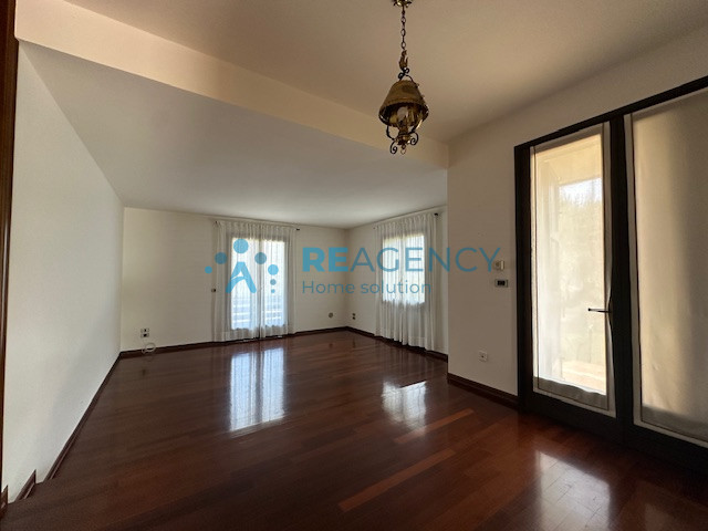 Castelgomberto - collina

Stai cercando una villa indipendente in posizione panoramica?
Prezzo € ...