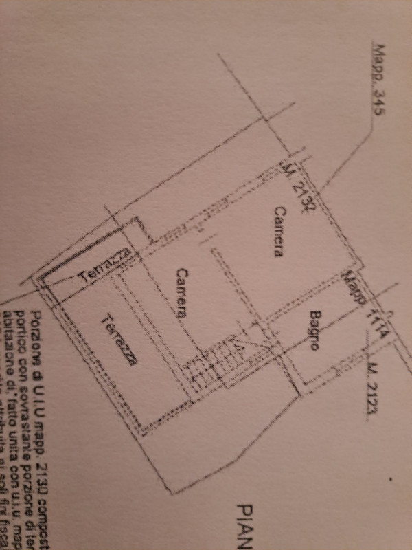 Limena: casa accostata completamente da ristrutturare sviluppata su più livelli ( piano primo zon...