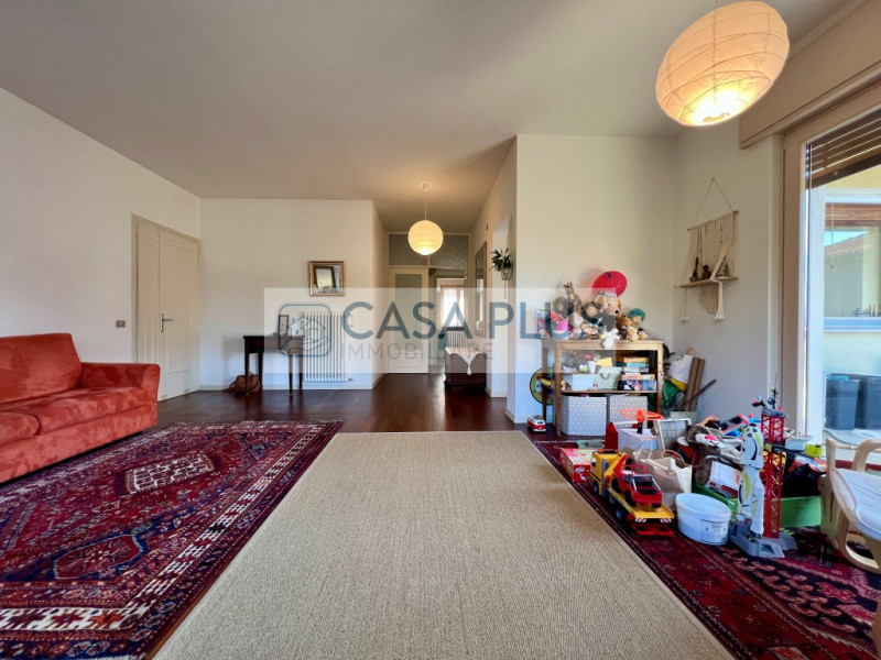 BIFAMILIARE A BASSANO DEL GRAPPA – DUE UNITA’ ABITATIVE COMPLETAMENTE AUTONOME, GIARDINO, TERRAZZ...