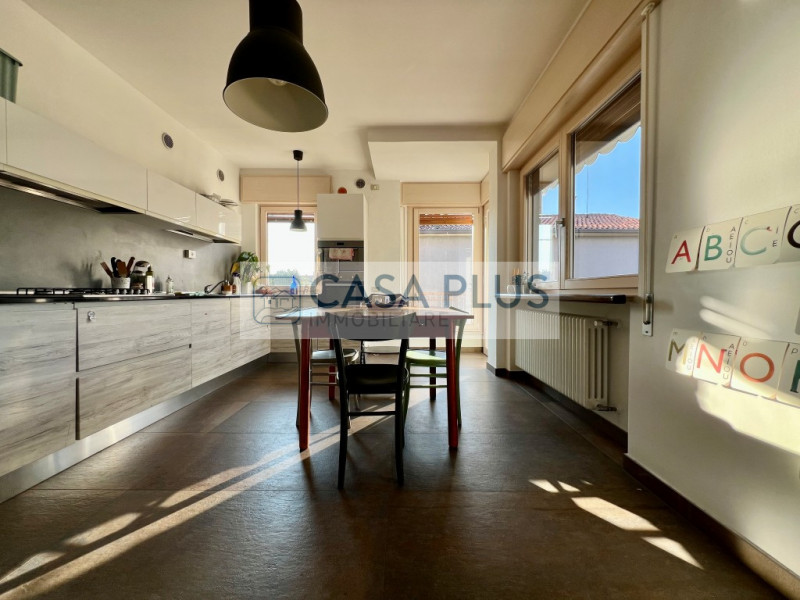 BIFAMILIARE A BASSANO DEL GRAPPA – DUE UNITA’ ABITATIVE COMPLETAMENTE AUTONOME, GIARDINO, TERRAZZ...