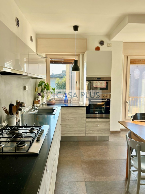 BIFAMILIARE A BASSANO DEL GRAPPA – DUE UNITA’ ABITATIVE COMPLETAMENTE AUTONOME, GIARDINO, TERRAZZ...