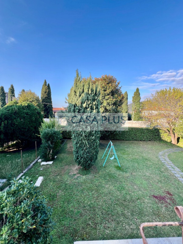BIFAMILIARE A BASSANO DEL GRAPPA – DUE UNITA’ ABITATIVE COMPLETAMENTE AUTONOME, GIARDINO, TERRAZZ...