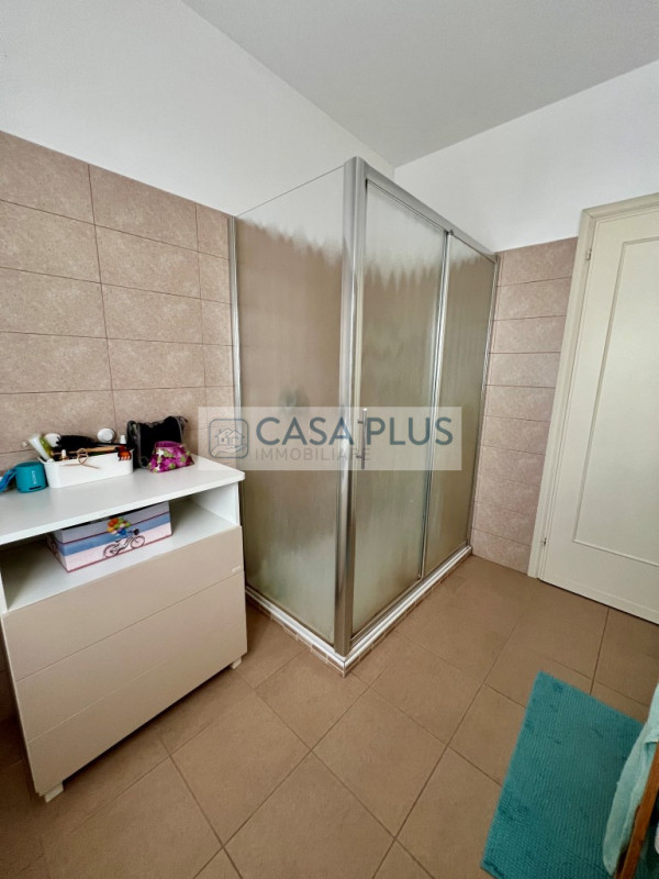 BIFAMILIARE A BASSANO DEL GRAPPA – DUE UNITA’ ABITATIVE COMPLETAMENTE AUTONOME, GIARDINO, TERRAZZ...