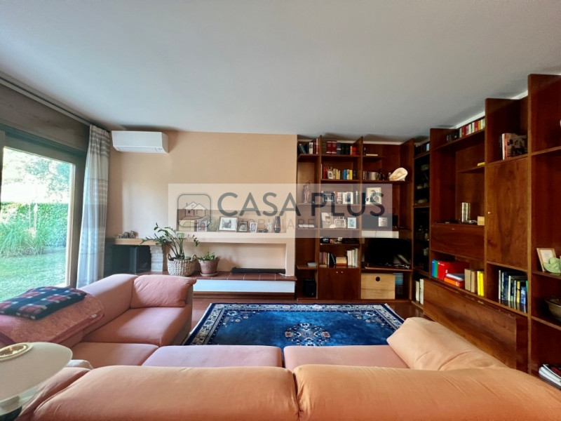 BIFAMILIARE A BASSANO DEL GRAPPA – DUE UNITA’ ABITATIVE COMPLETAMENTE AUTONOME, GIARDINO, TERRAZZ...