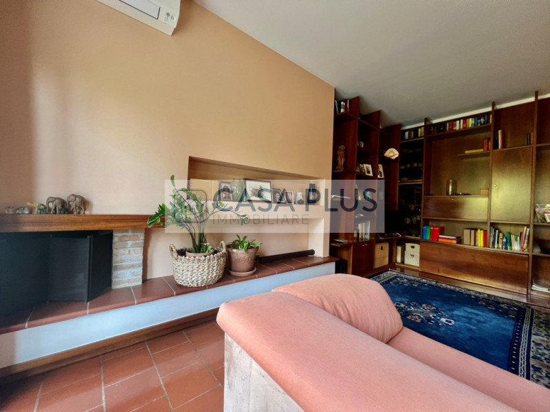 BIFAMILIARE A BASSANO DEL GRAPPA – DUE UNITA’ ABITATIVE COMPLETAMENTE AUTONOME, GIARDINO, TERRAZZ...