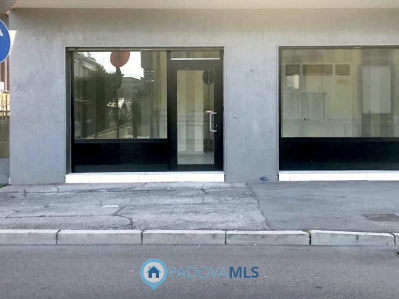 Immobile in esclusiva al Gruppo Padova MLS

Padova - zona Pontevigodarzere: a pochi metri dal cap...