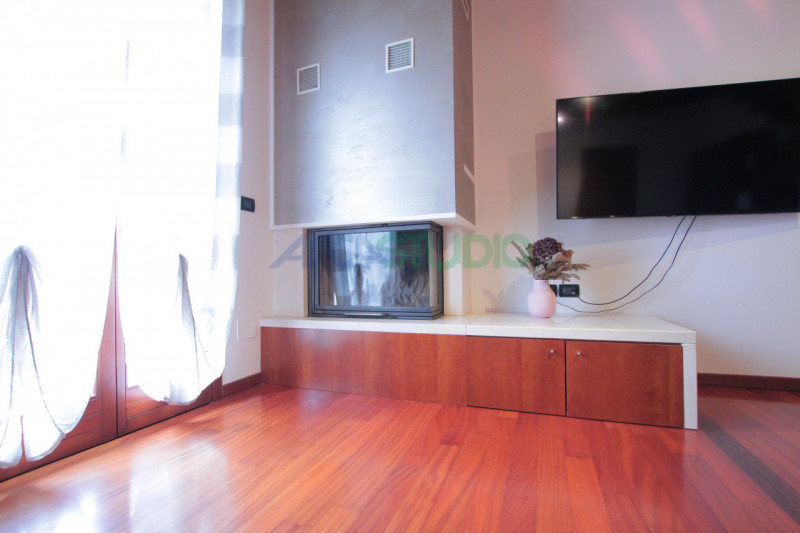 Bolzano Vicentino: questo splendido appartamento duplex  posto in zona residenziale comoda alle s...