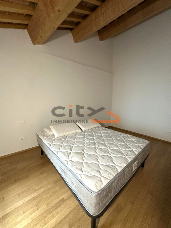 CENTRO STORICO - APPARTAMENTO NUOVA RISTRUTTURAZIONE DI CHARME IN PRONTA CONSEGNA.
Sei un vero am...