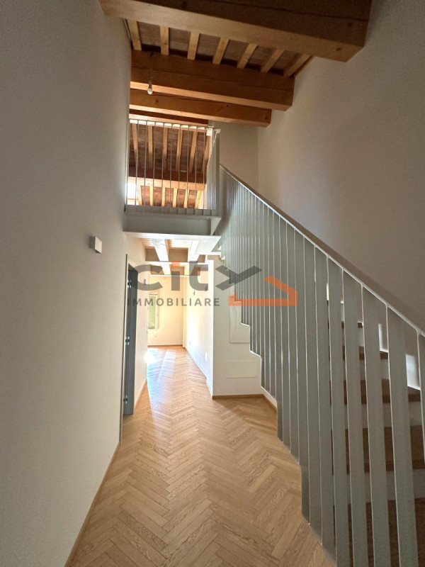 CENTRO STORICO - APPARTAMENTO NUOVA RISTRUTTURAZIONE DI CHARME IN PRONTA CONSEGNA.
Sei un vero am...