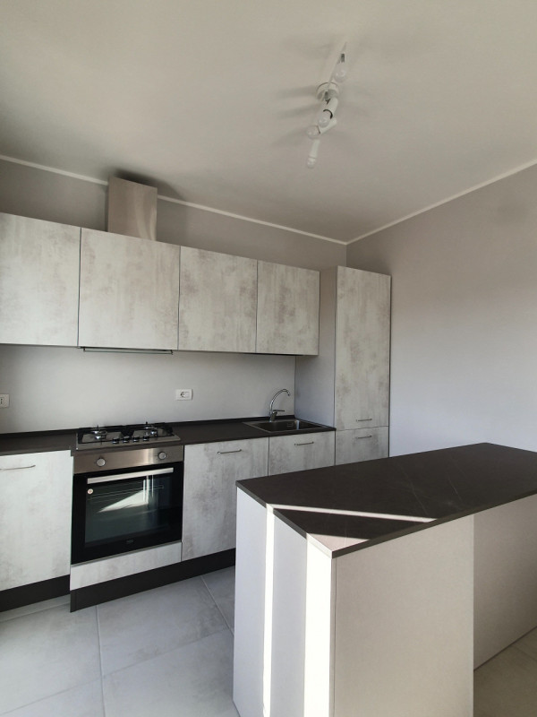 Monselice: ideale per coppia o per chi lavora spesso in smart-working,  affittiamo appartamento a...