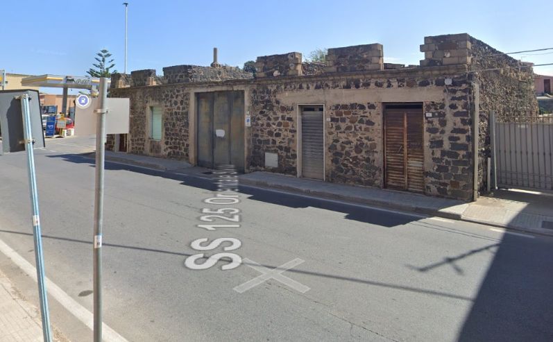 Scopri questa straordinaria opportunità nel cuore di Orosei! Proponiamo in vendita un fabbricato ...