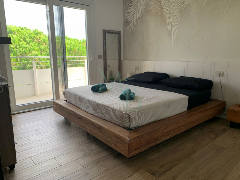 JESOLO - VENEZIA: Immobiliare MB è lieta di presentare, in esclusiva, un meraviglioso attico in v...