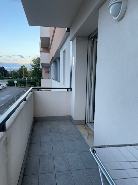 Oggi vi proponiamo un appartamento sito a Maserà in contesto unico per comodità a tutti i servizi...