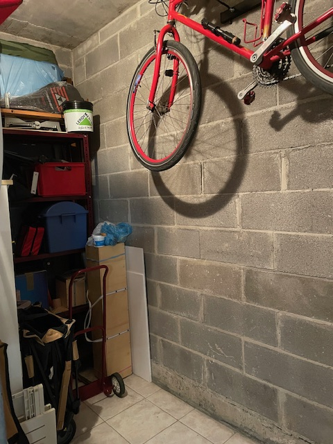 Oggi vi proponiamo un appartamento sito a Maserà in contesto unico per comodità a tutti i servizi...