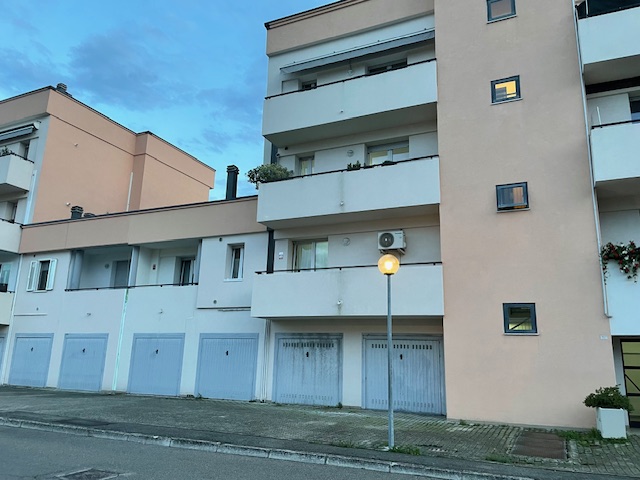 Oggi vi proponiamo un appartamento sito a Maserà in contesto unico per comodità a tutti i servizi...