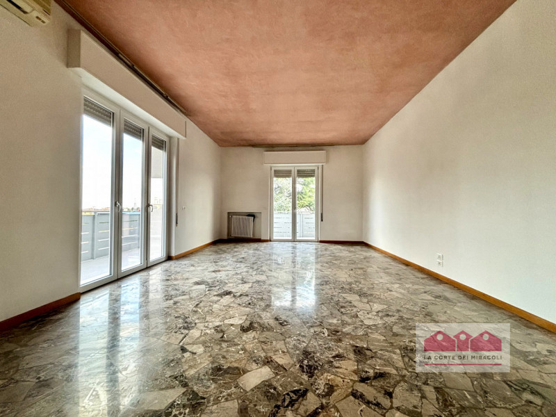 COSTABISSARA: APPARTAMENTO BICAMERE CON TERRAZZA PANORAMICA E GARAGE DOPPIO. RIF. 2190XF EURO 1.1...