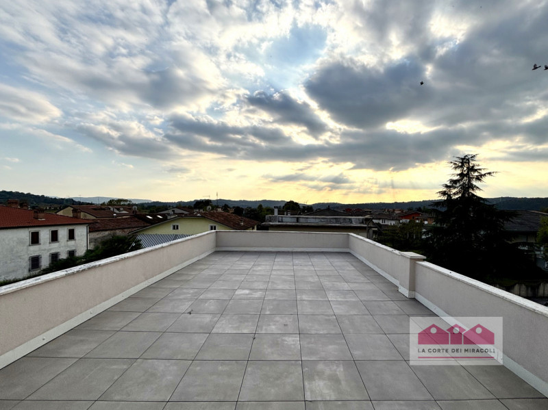 COSTABISSARA: APPARTAMENTO BICAMERE CON TERRAZZA PANORAMICA E GARAGE DOPPIO. RIF. 2190XF EURO 1.1...