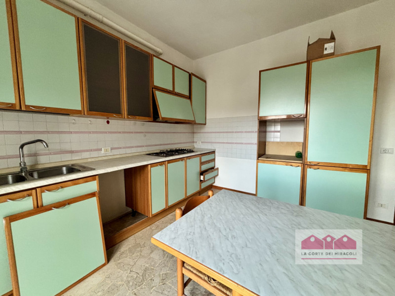 COSTABISSARA: APPARTAMENTO BICAMERE CON TERRAZZA PANORAMICA E GARAGE DOPPIO. RIF. 2190XF EURO 1.1...