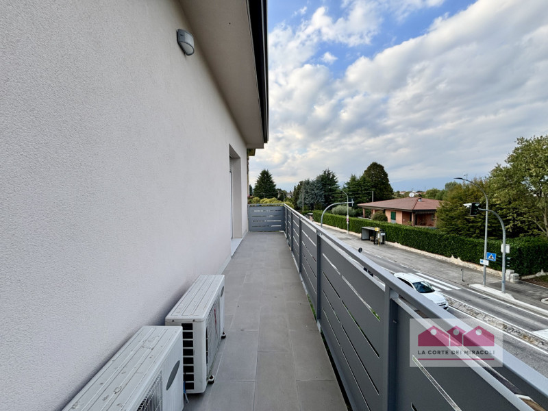 COSTABISSARA: APPARTAMENTO BICAMERE CON TERRAZZA PANORAMICA E GARAGE DOPPIO. RIF. 2190XF EURO 1.1...