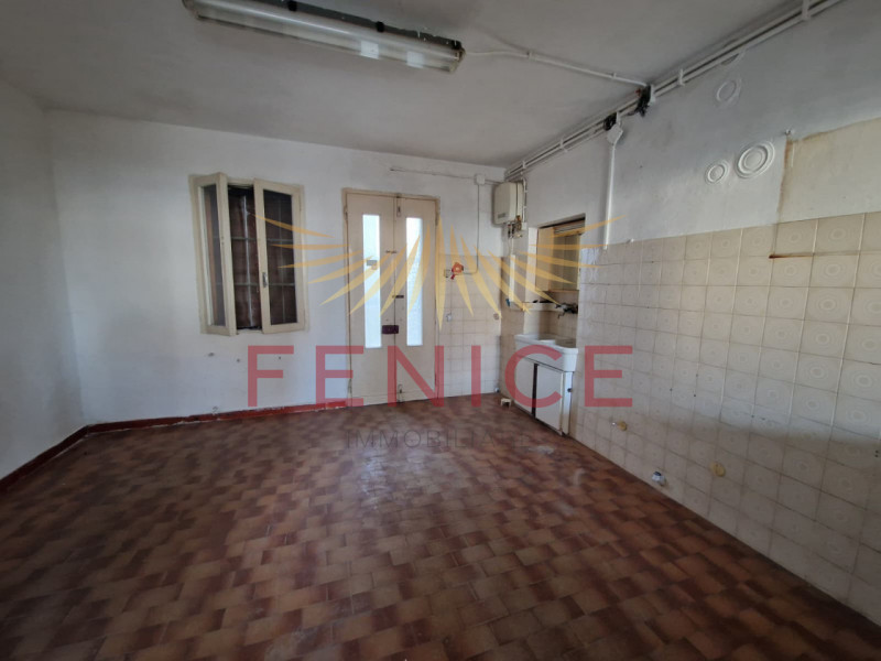 Fenice Immobiliare è felice di presentarvi questo locale situato nella zona di Signoressa, frazio...