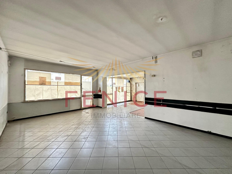 Fenice Immobiliare è felice di presentarvi questo locale situato nella zona di Signoressa, frazio...