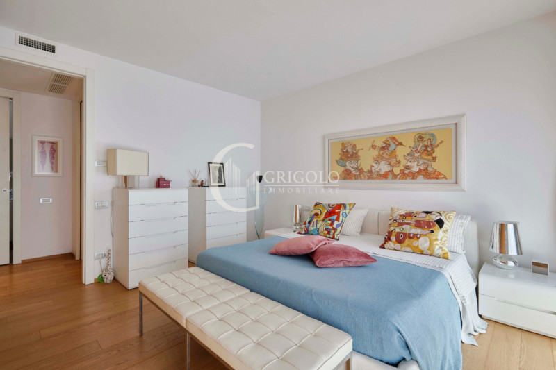 In una delle strutture più ricercate e apprezzate della zona, MERAVIGLIOSO APPARTAMENTO, posto al...