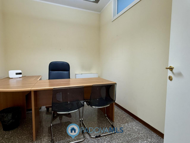 Immobile in esclusiva al Gruppo Padova MLS
QUARTIERE SAN CARLO  in via Duprè - residence "La Piet...