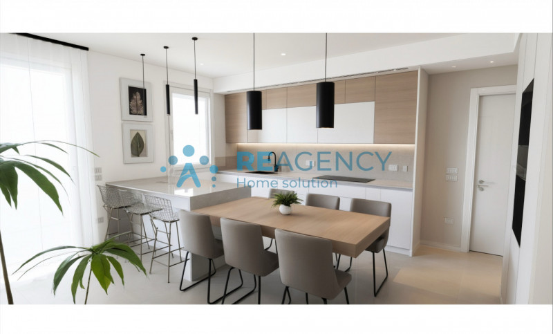 Siete una famiglia di 4 persone o volete spostarvi dalle colline in centro paese e volete comunqu...