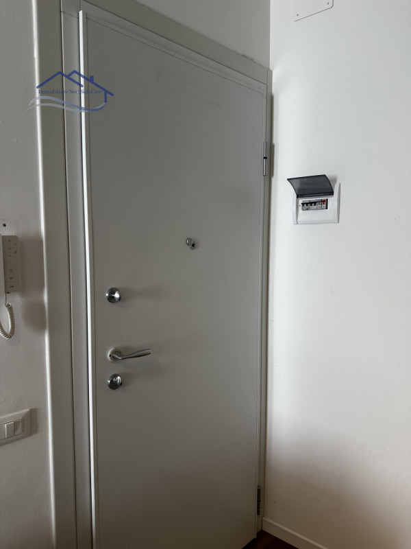 Nel cuore del Centro Storico di Padova, proponiamo in vendita un accogliente e ben rifinito biloc...