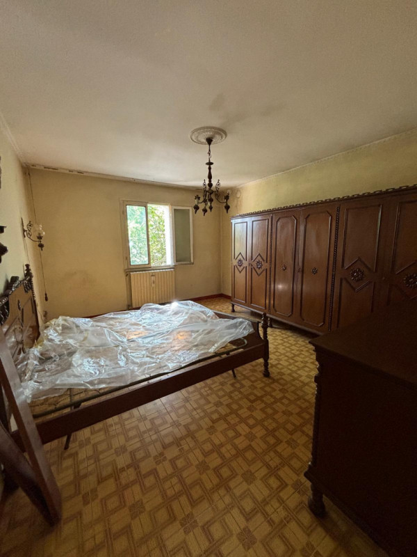 Scoprite questa casa a schiera, porzione di testa, situata nel comune di Masi. Con una superficie...