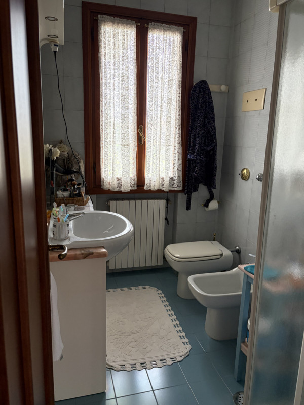 VENEZIA – STRÀ CENTRO

Elegante Abitazione Terra/Cielo in Quartiere Residenziale Esclusivo

In un...