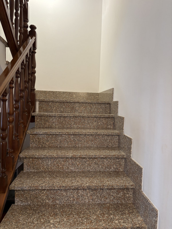 VENEZIA – STRÀ CENTRO

Elegante Abitazione Terra/Cielo in Quartiere Residenziale Esclusivo

In un...