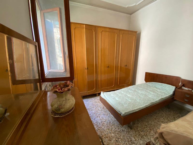 Nel cuore pulsante di Venezia, a soli 650 metri da Piazza San Marco e a 400 metri dal celebre Pon...