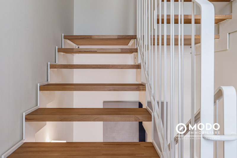 VIVI LA TUA INDIPENDENZA NEL CUORE DI VICENZA
ELEGANZA CONTEMPORANEA, COMFORT TOTALE, VITA URBANA...