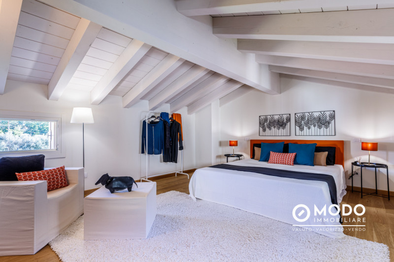 VIVI LA TUA INDIPENDENZA NEL CUORE DI VICENZA
ELEGANZA CONTEMPORANEA, COMFORT TOTALE, VITA URBANA...