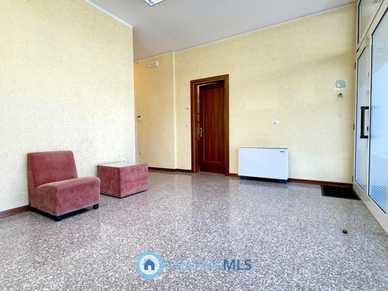 Immobile in esclusiva al Gruppo Padova MLS

QUARTIERE SAN CARLO in via Duprè - residence "La Piet...