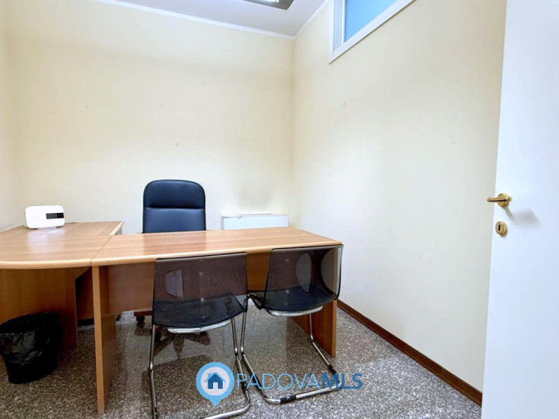 Immobile in esclusiva al Gruppo Padova MLS

QUARTIERE SAN CARLO in via Duprè - residence "La Piet...