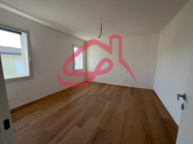 Padova (Stanga/Portello): in quartiere residenziale comodo a zona Portello ed Ospedali, casa sing...