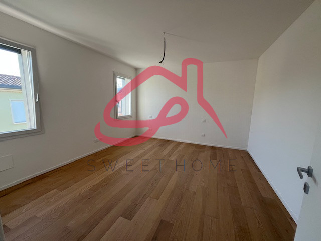 Padova (Stanga/Portello): in quartiere residenziale comodo a zona Portello ed Ospedali, casa sing...