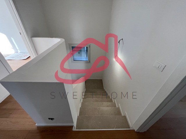 Padova (Stanga/Portello): in quartiere residenziale comodo a zona Portello ed Ospedali, casa sing...