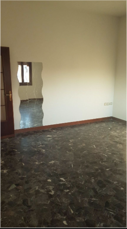 Ti proponiamo un'ottima opportunità di investimento nel cuore di Noventana, comune di Noventa Pad...