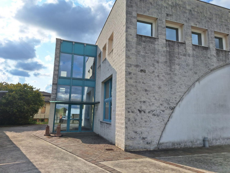 Proponiamo in vendita a Bassano del Grappa (VI), in Strada Marchesane 297, capannone industriale ...