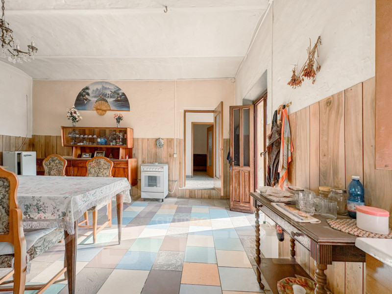 Semi-detached townhouse for sale in Mezzomerico, with garden