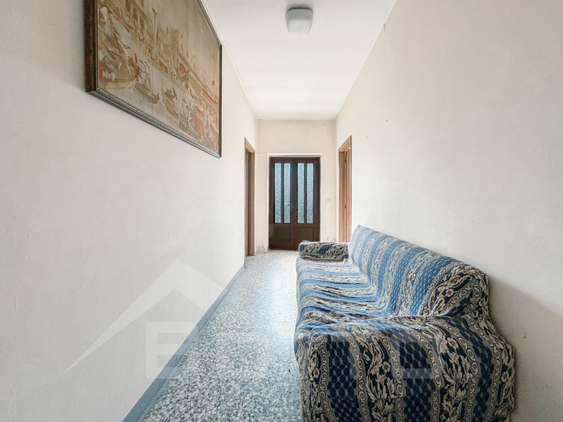 Semi-detached townhouse for sale in Mezzomerico, with garden