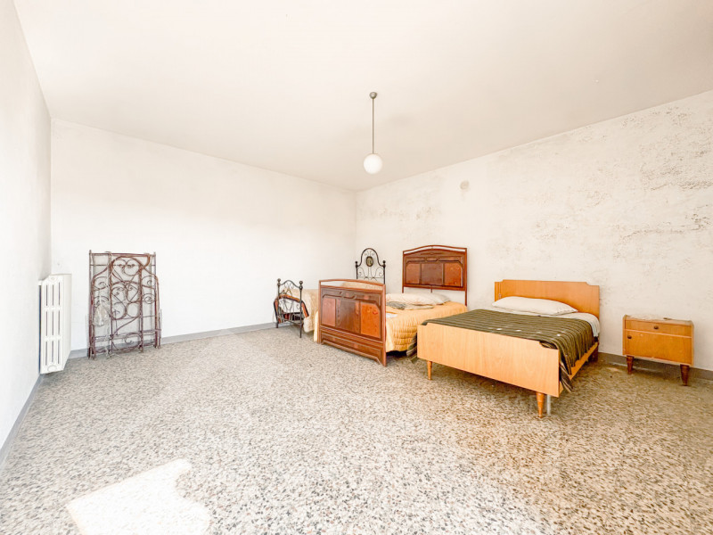 Semi-detached townhouse for sale in Mezzomerico, with garden