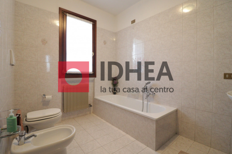 QUINTO DI TREVISO - "RIF FUQ0"

L'agenzia Idhea di Villorba ha il piacere di proporvi questo appa...