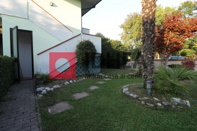 QUINTO DI TREVISO - "RIF FUQ0"

L'agenzia Idhea di Villorba ha il piacere di proporvi questo appa...