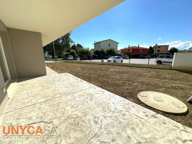 Nel cuore di Selvazzano, in strada chiusa di un quartiere residenziale defilato dal traffico, pro...