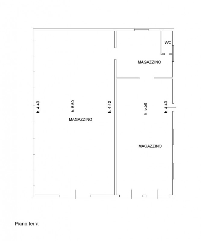 Proponiamo in vendita a Merlara, in una zona appartata e tranquilla, compendio immobiliare compos...